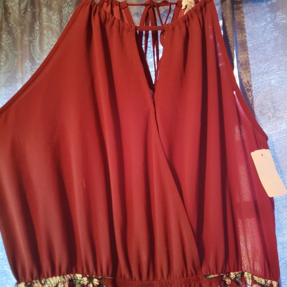 Jumpsuit - Picture 2 of 4